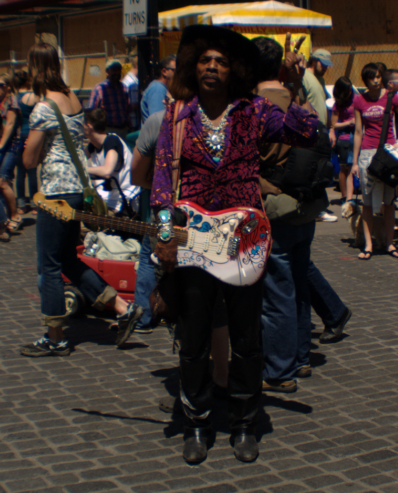 Jimi impersonator